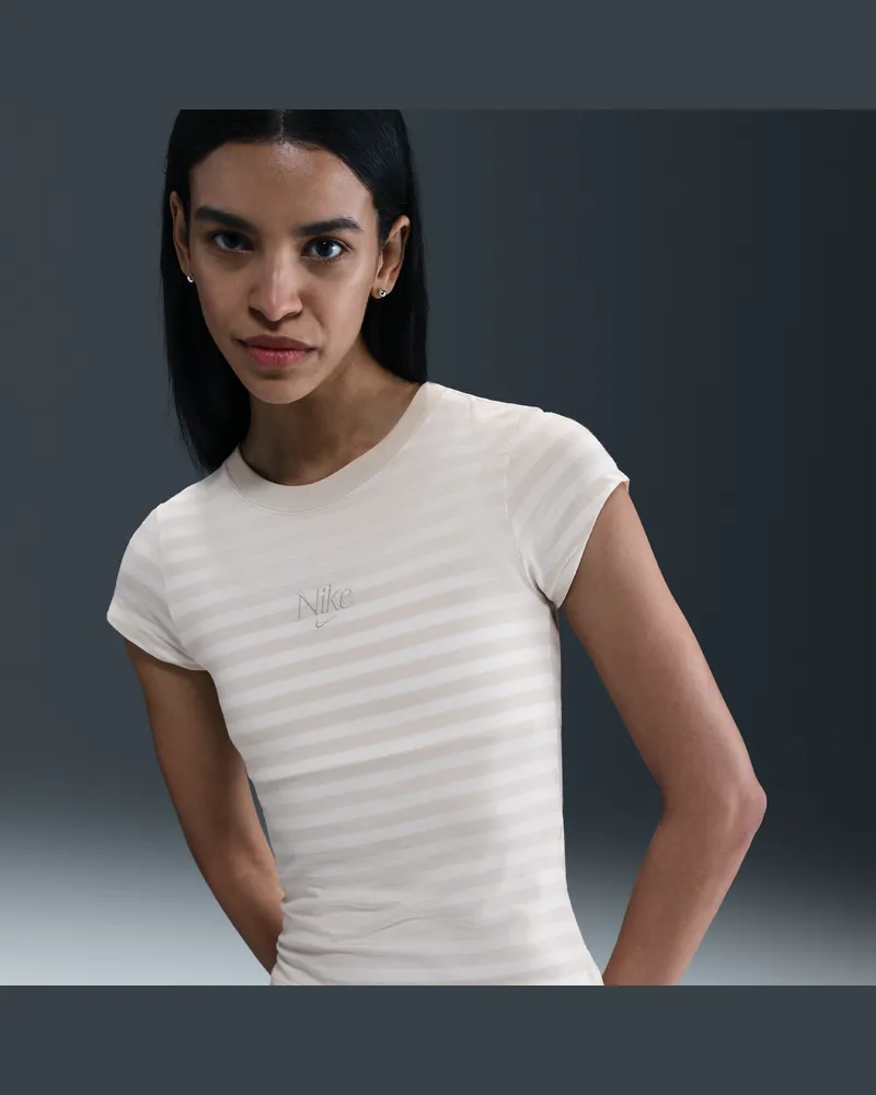 Nike T-Shirt mit Streifen und engem Schnitt (Damen) - Braun Braun
