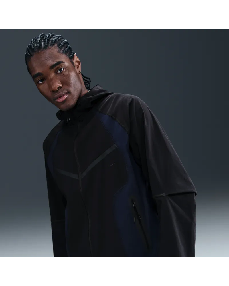 Nike Tech Dri-FIT Color-Block Windrunner Jacke aus Webmaterial mit lockerer Passform (Herren) - Schwarz Schwarz