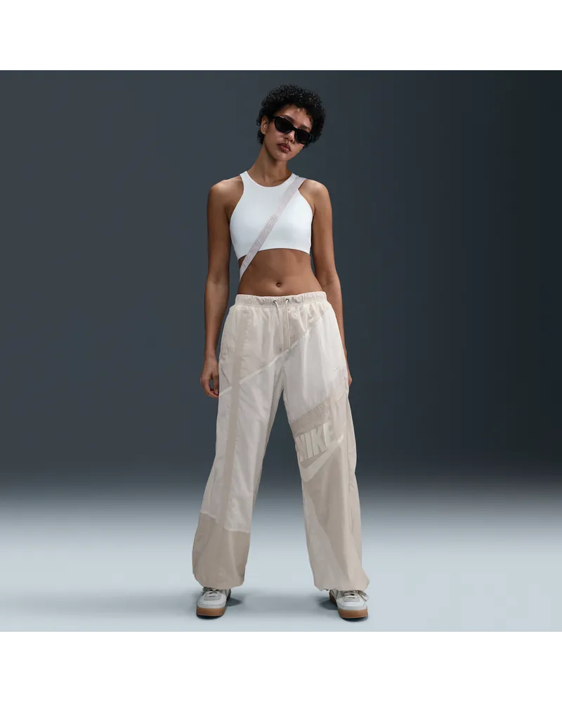 Nike Sportswear lockere Webhose mit mittelhohem Bund und offenem Saum (Damen) - Weiß Weiß