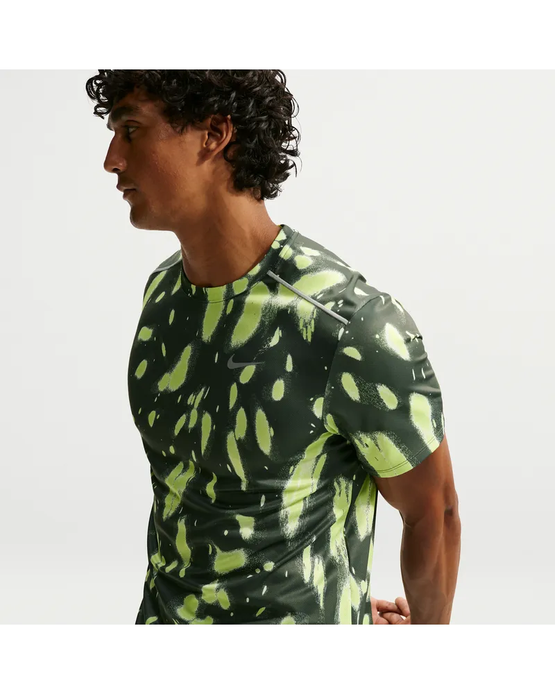 Nike Miler Dri-FIT Kurzarm-Laufoberteil mit UV-Schutz (Herren) - Grün Grün