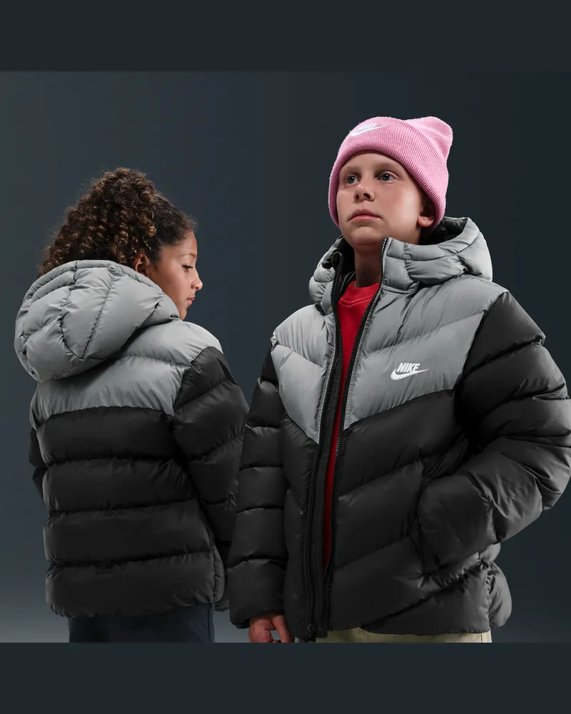 Nike Sportswear All Day Play Therma-FIT-Puffer-Jacke mit weiter Passform (ältere Kinder) - Schwarz Schwarz