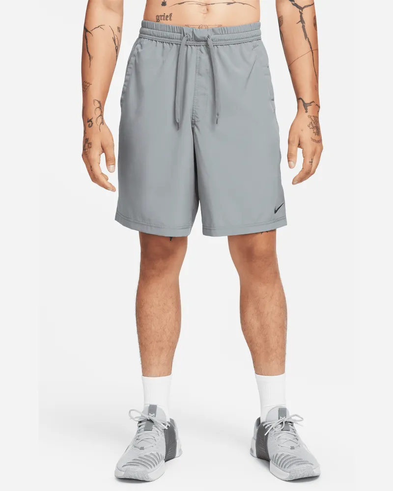 Nike Form vielseitige Dri-FIT Herrenshorts ohne Futter (ca. 23 cm) - Grau Grau