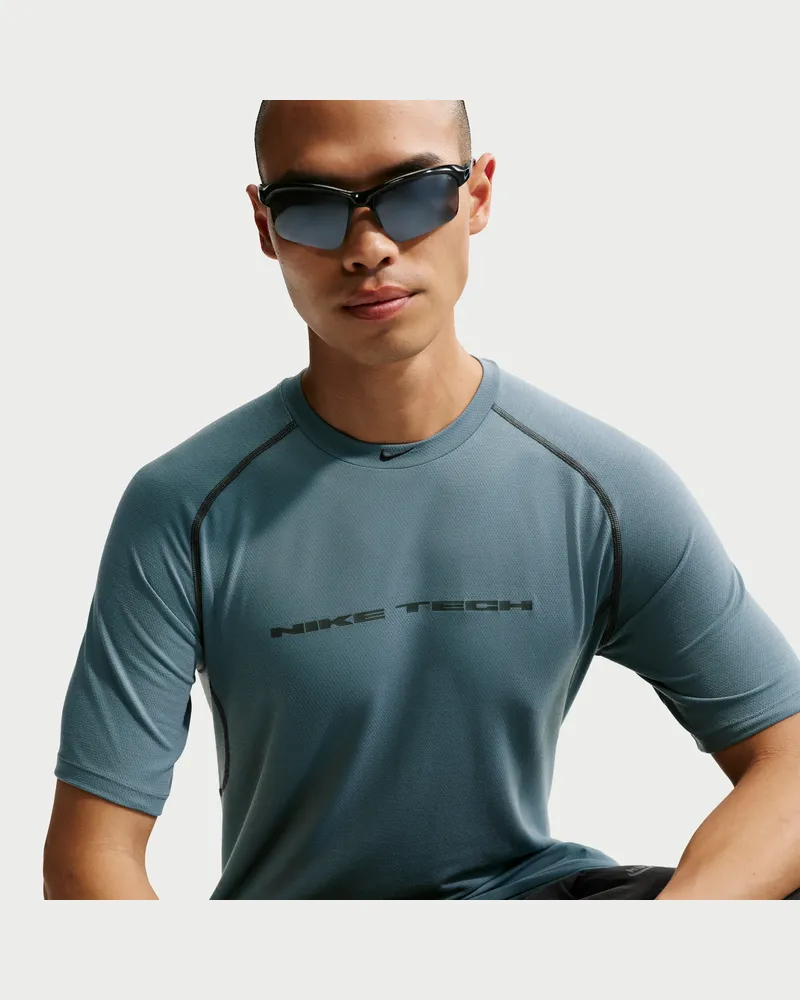 Nike Tech Dri-FIT Kurzarmshirt (Herren) - Grau Grau
