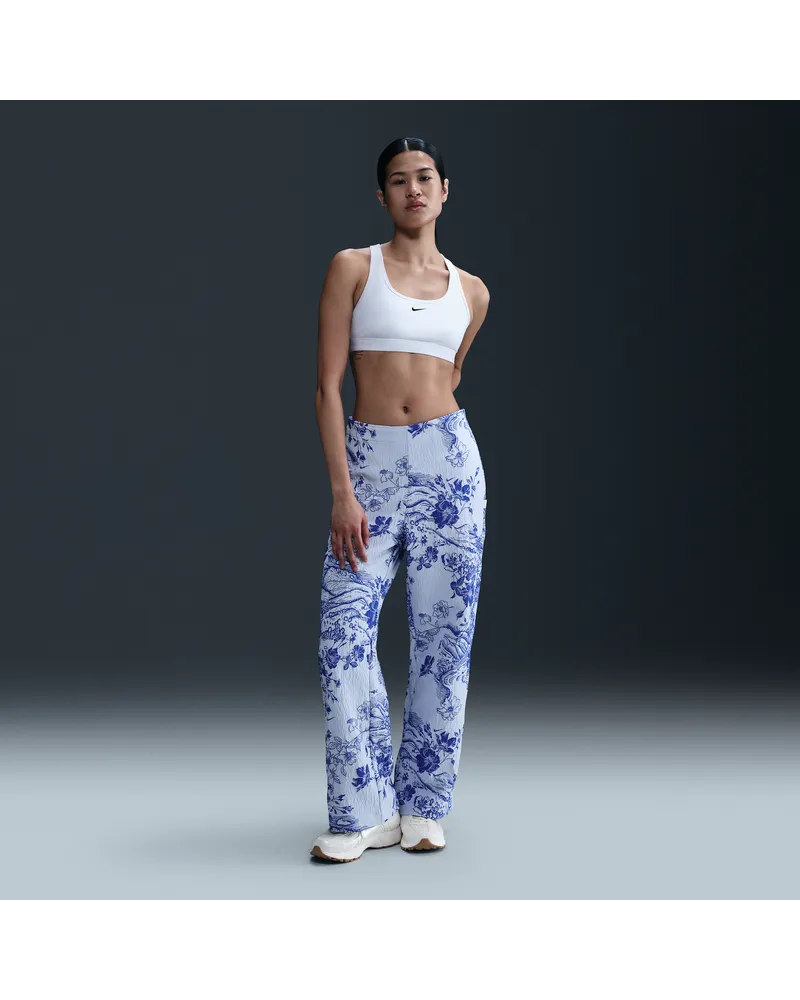 Nike Sportswear Collection Jacquard-Trainingshose mit mittelhohem Bund (Damen) - Weiß Weiß