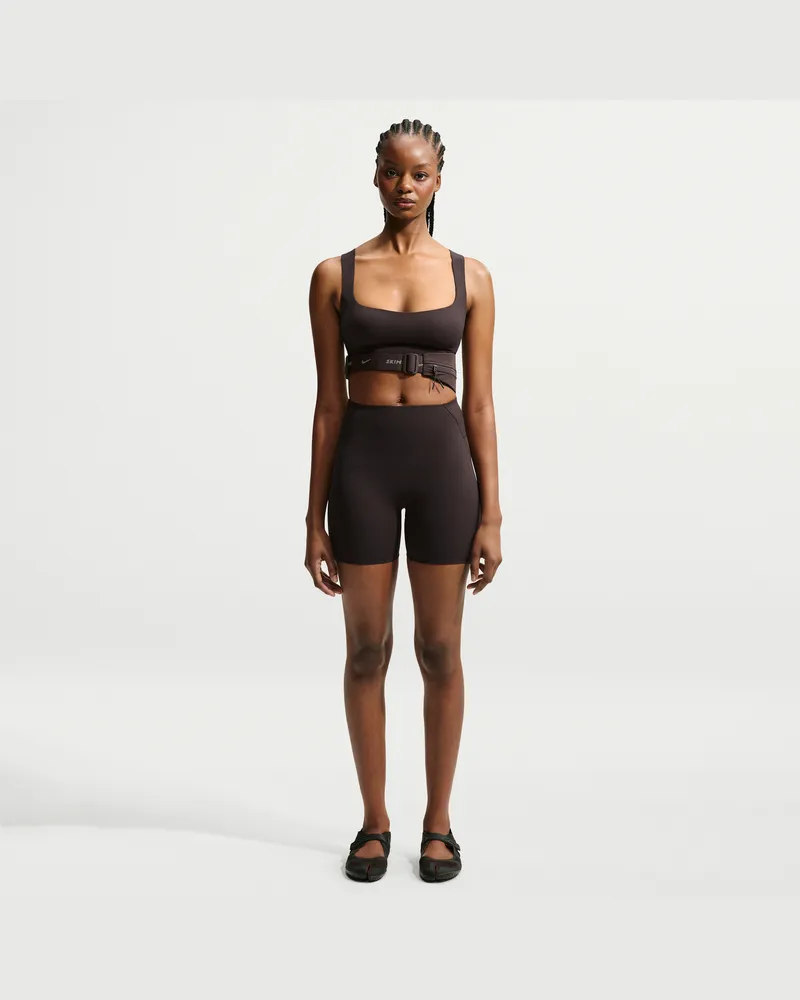 Nike SKIMS Studio Stretch Shorts (Damen, ca. 13 cm) - Braun Braun