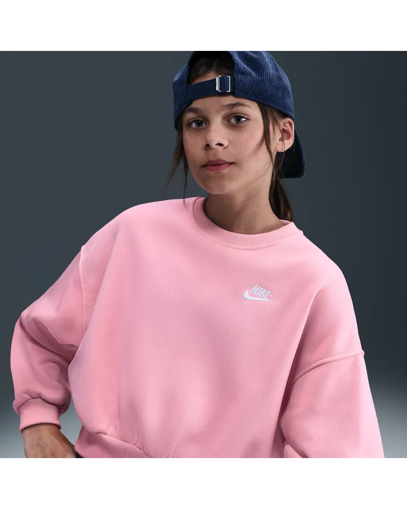 Nike Club Fleece-Sweatshirt mit Rundhalsausschnitt und kastiger Passform (Mädchen) - Pink Pink