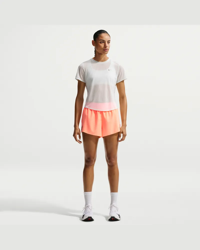 Nike Swift Breathe Dri-Fit Laufshorts mit integriertem Slip und mittelhohem Bund (Damen, ca. 6,5 cm) - Orange Orange