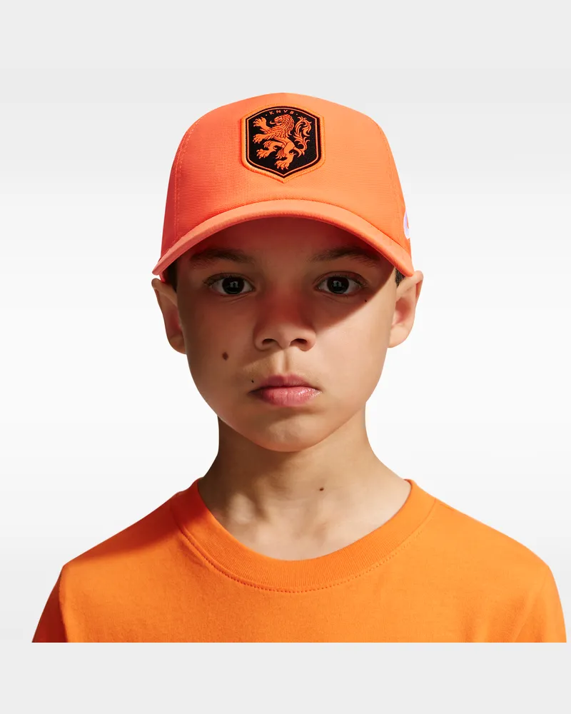 Nike Niederlande 2026/27  Club Cap Poly 5P (Jugendliche) - Orange Orange