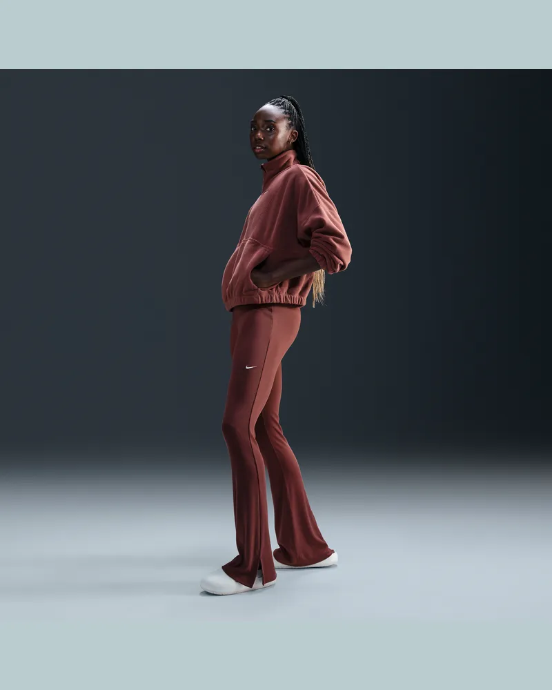 Nike Eng anliegende  Chill Knit Mini-Rib-Leggings mit ausgestelltem Bein für Damen - Braun Braun