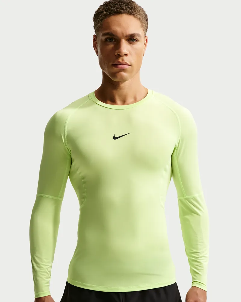 Nike Pro Men's Dri-FIT Dri-FIT Fitness-Longsleeve mit enger Passform für Herren - Grün Grün