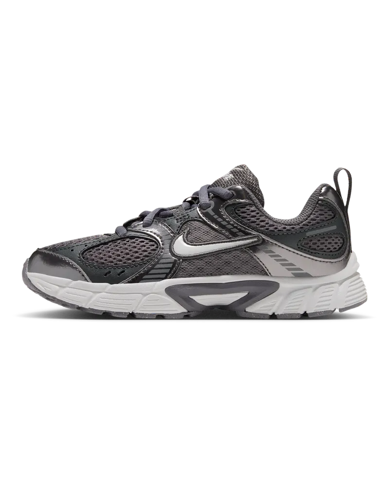 Nike V5 RNR Schuh mit klassischen Schnürsenkeln (jüngere Kinder) - Schwarz Schwarz