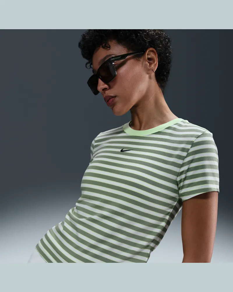 Nike Sportswear Chill Knit T-Shirt in schmaler Passform mit Streifen (Damen) - Grün Grün