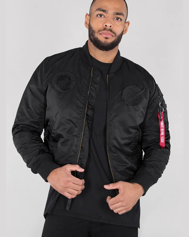 Alpha Industries Herren MA-1 VF NASA Bomberjacke in Schwarz Schwarz