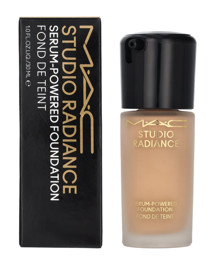 MAC Jeans Studio Radiance Serum-Powered Foundation 