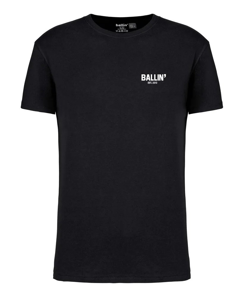 Ballin Herren-T-Shirt von der Marke  Est. 2013. Die Shirts von Ballin Est. 2013 sind aus 100% Bio-Baumwolle gefertigt und haben eine normale Passform. Die weiche Baumwolle sorgt für hohen Tragekomfort.  Marke: Ballin Est. 2013Modellname: Backprint Cross ShirtKategorie: Herren-T-ShirtMaterialien: Bio-BaumwolleFarbe: schwarz Schwarz