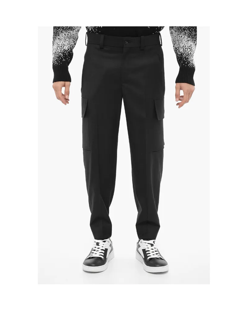 Neil Barrett Loose Fit FIREMAN Cargohose mit Knöchelknopf in Schwarz Schwarz