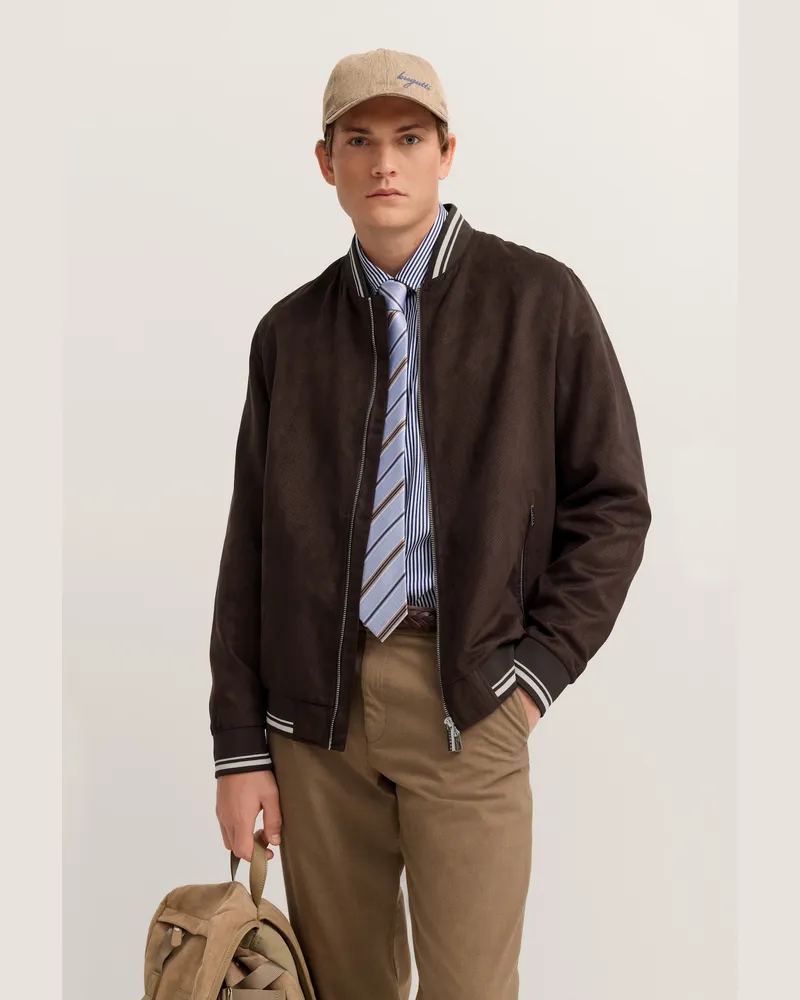 Bugatti Herren Collegeblouson  wasserabweisend trotz leicht perforiertem Oberstoff Braun