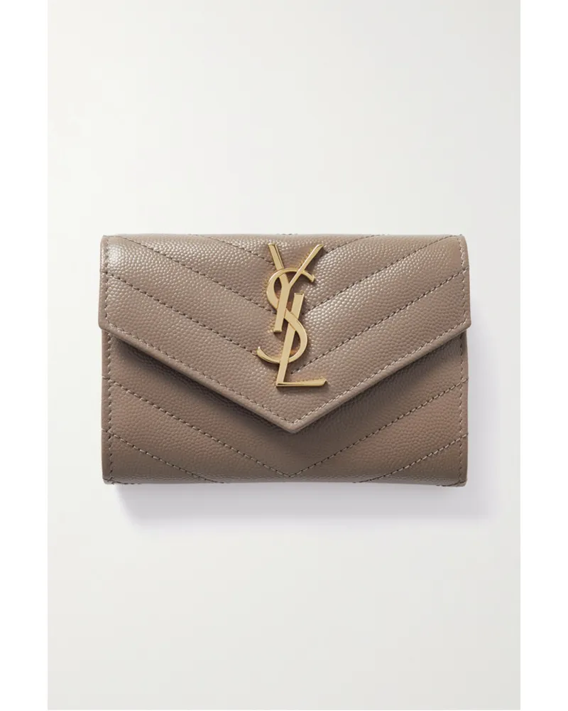 Saint Laurent Monogramme Envelope Portemonnaie aus Gestepptem Strukturiertem Leder Braun