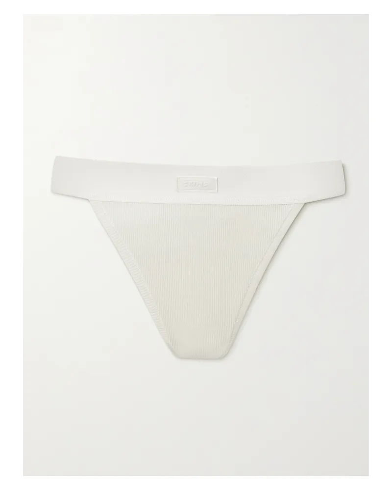 SKIMS Cotton Rib Thong – Bone – String Aus Geripptem Jersey Aus Einer Baumwollmischung - Weiß Weiß