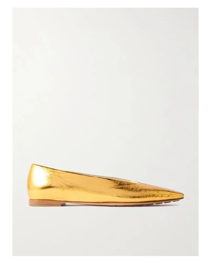 Bottega Veneta Sofia Ballerinas Mit Spitzer Kappe Aus Strukturiertem Metallic-leder - Gold Gold