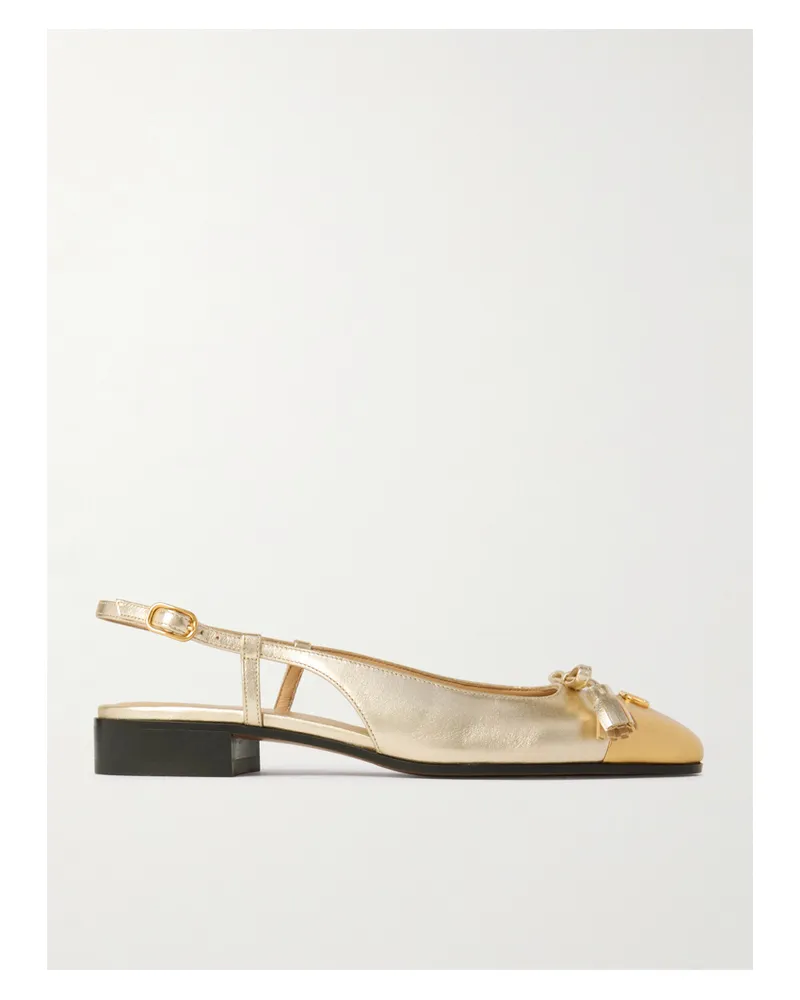 Valentino Garavani Valet Du Roi Slingback-pumps Aus Metallic-leder Mit Troddeln - Gold Gold