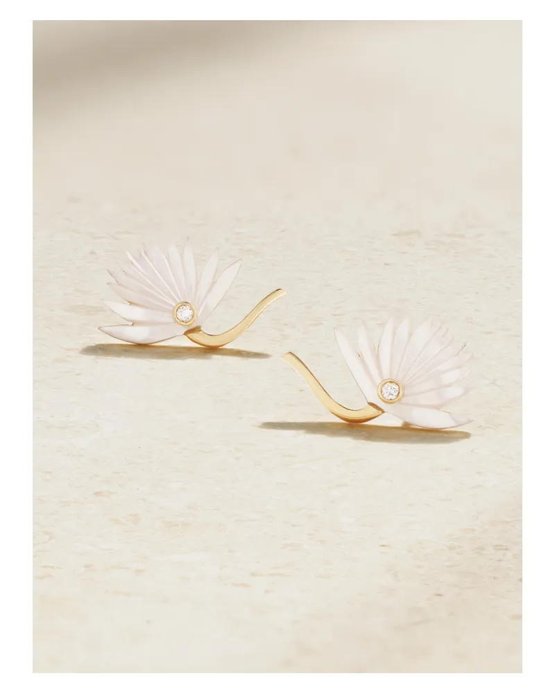 L’Atelier Nawbar Ohrstecker Aus 18 Karat Gold Mit Perlmutt Und Diamanten Gold