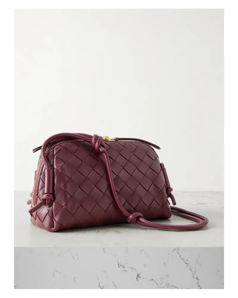 Bottega Veneta Concert Pouch Schultertasche Aus Intrecciato-leder - Burgunder Burgunder