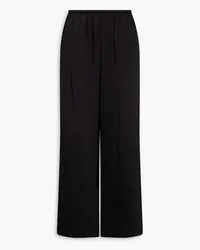 Totême Hose mit geradem Bein aus Seidensatin Schwarz