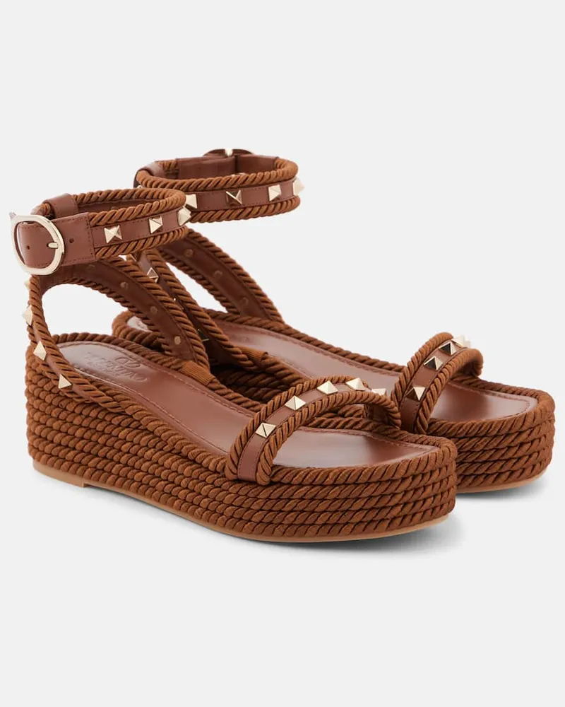 Valentino Garavani Plateausandalen Rockstud Torchon mit Leder Braun