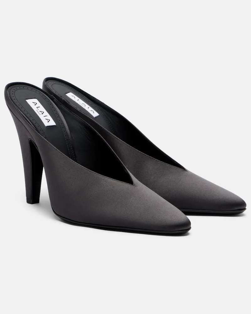 Alaïa Alaïa Pantoletten Cone aus Satin Schwarz