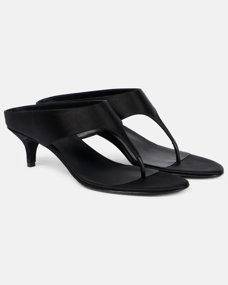 Magda Butrym Sandalen 45 aus Satin und Leder Schwarz