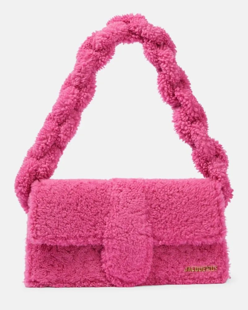Jacquemus Schultertasche Le Bambidou aus Shearling Rosa