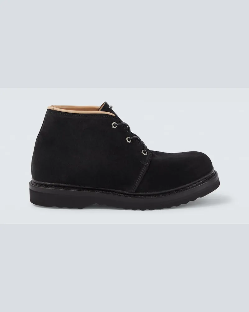 Our Legacy Schnürstiefel Chukka aus Veloursleder Schwarz