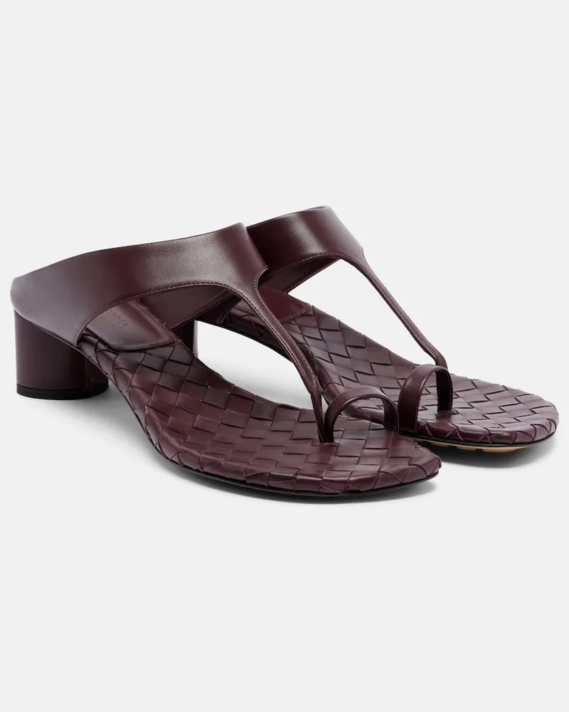 Bottega Veneta Sandalen Livia aus Leder Burgunderrot