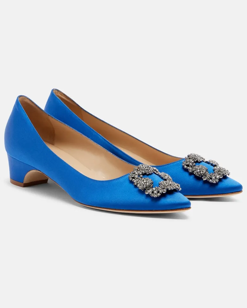 Manolo Blahnik Pumps Hangisi aus Satin mit Kristallen Blau