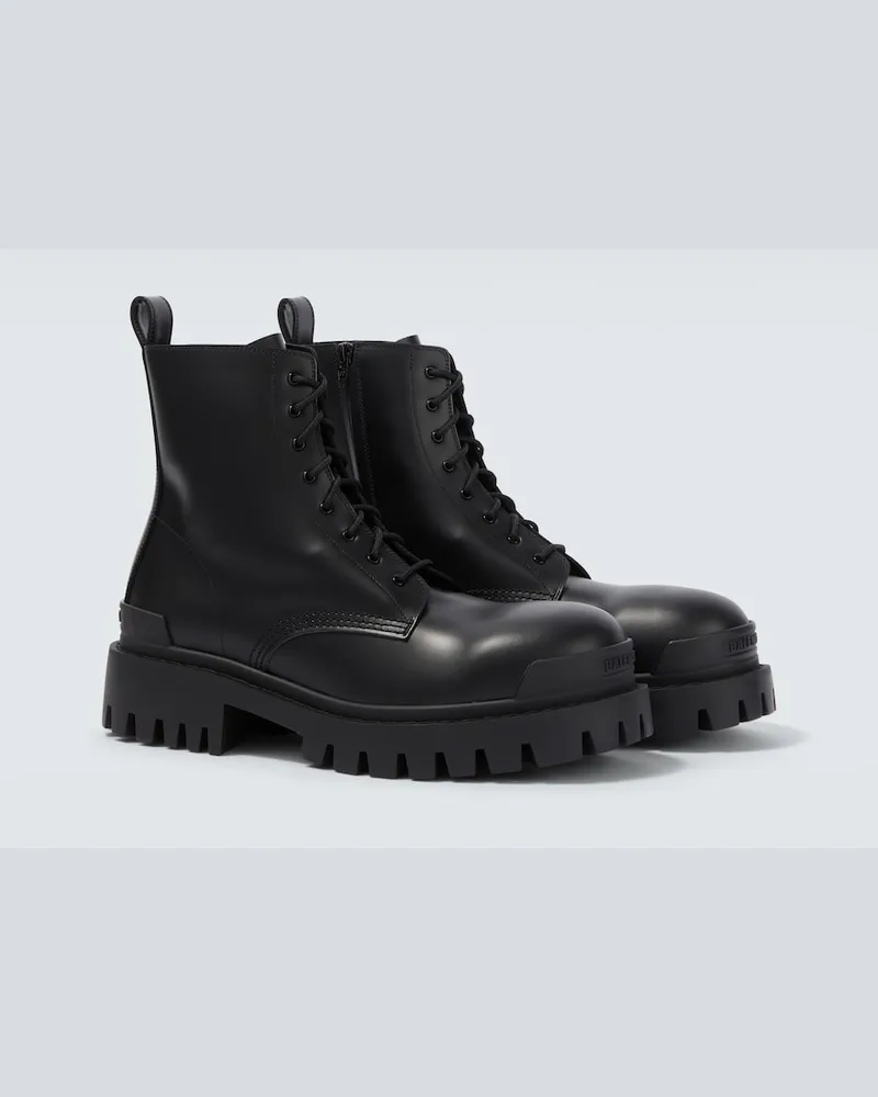 Balenciaga Schnürstiefel Combat Strike aus Leder Schwarz