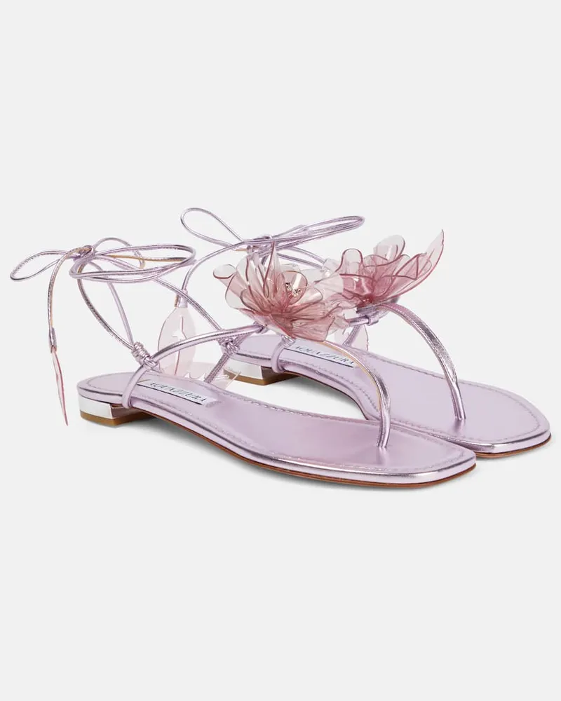 Aquazzura Verzierte Sandalen Zsa Zsa aus Metallic-Leder Violett