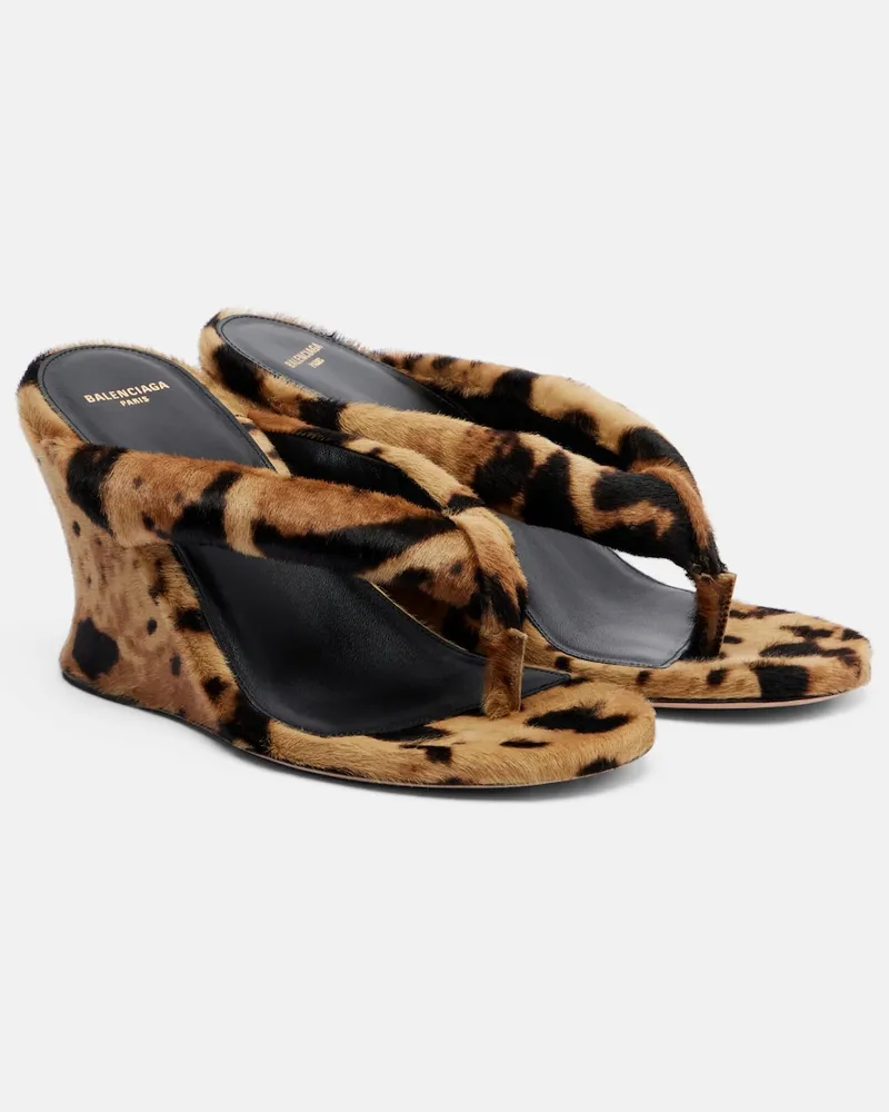 Balenciaga Wedge-Sandalen Gaeta aus Kalbshaar Braun