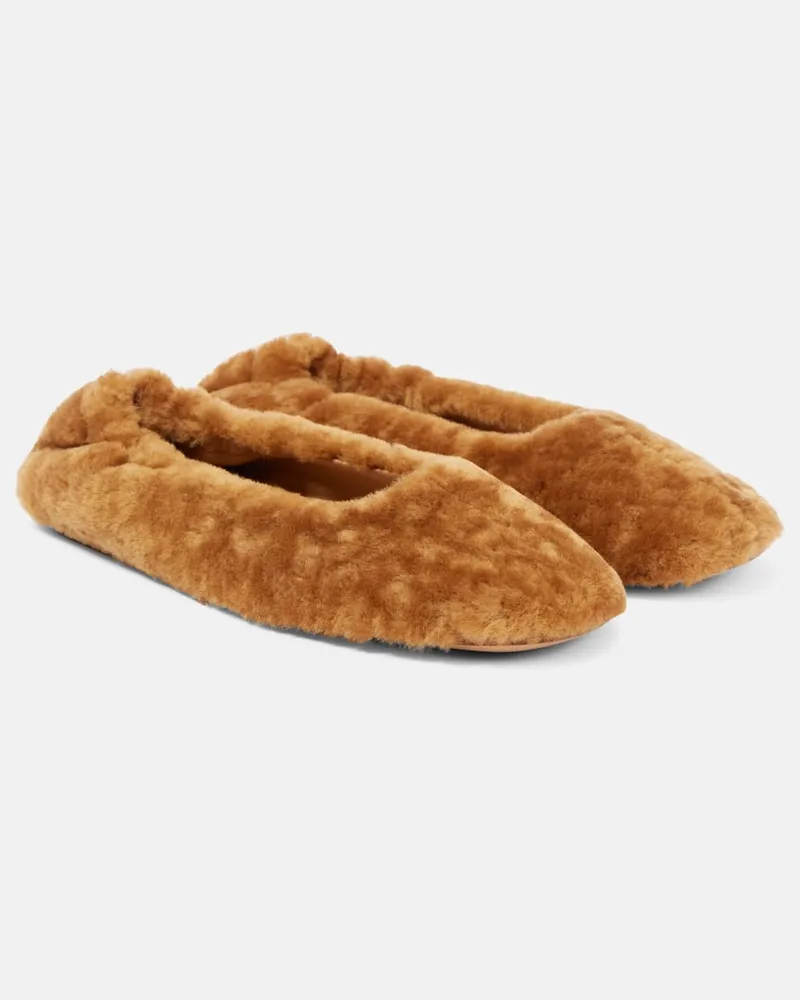 Dries van Noten Ballerinas aus Shearling Neutral