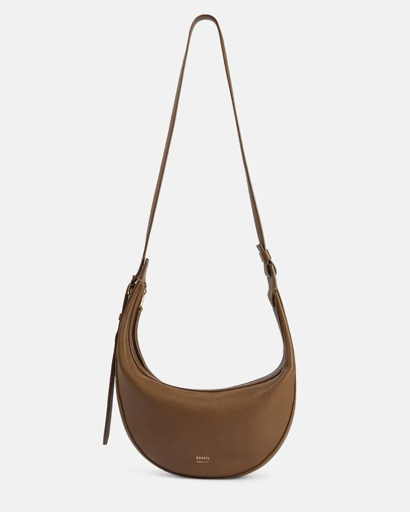 KHAITE Schultertasche Augustina Small aus Leder Braun