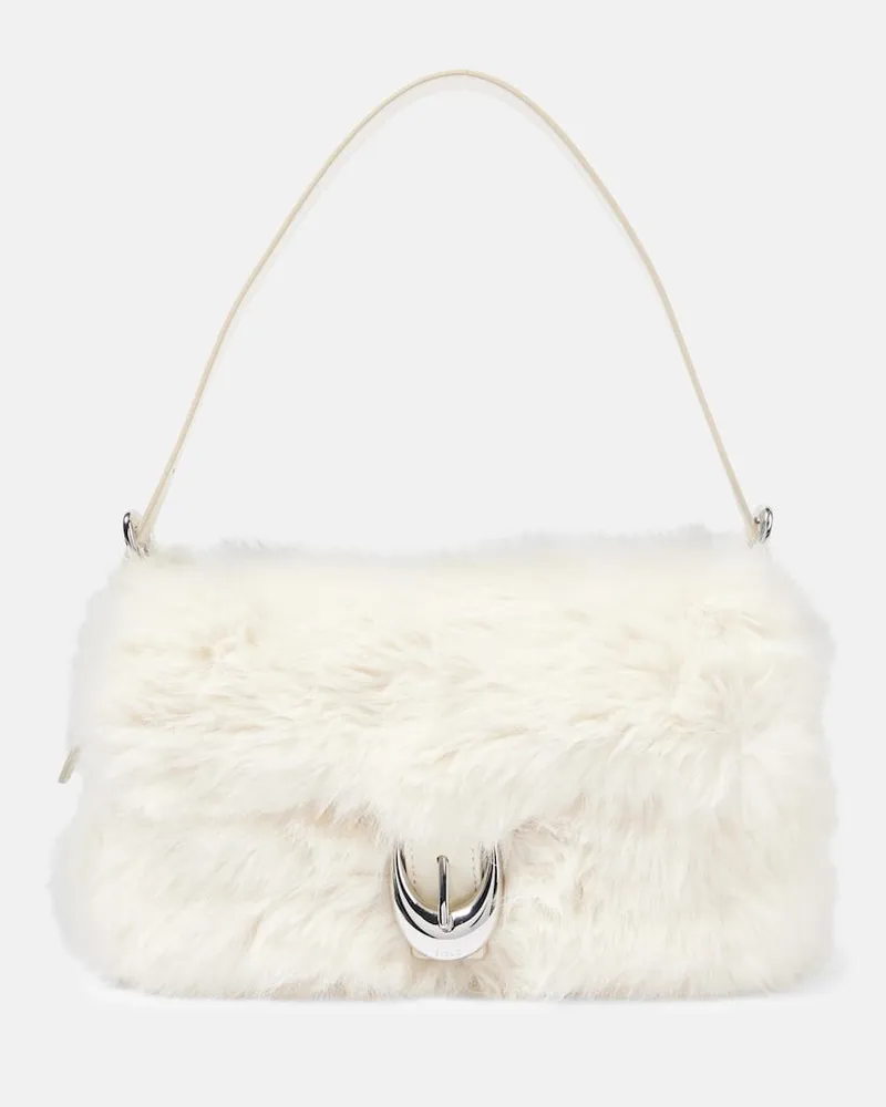 STAUD Schultertasche Harlow aus Faux Fur Weiß