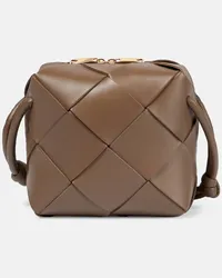 Bottega Veneta Schultertasche Cassette Mini aus Leder Grau