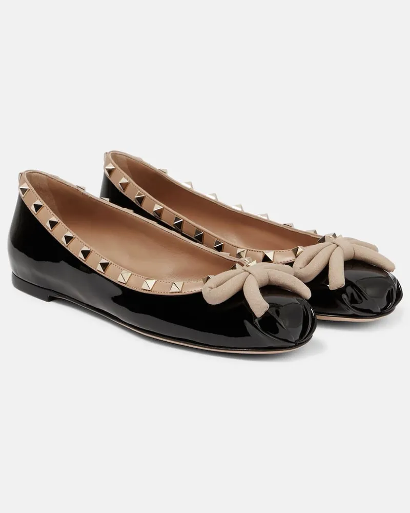 Valentino Garavani Ballerinas Rockstud aus Lackleder Schwarz