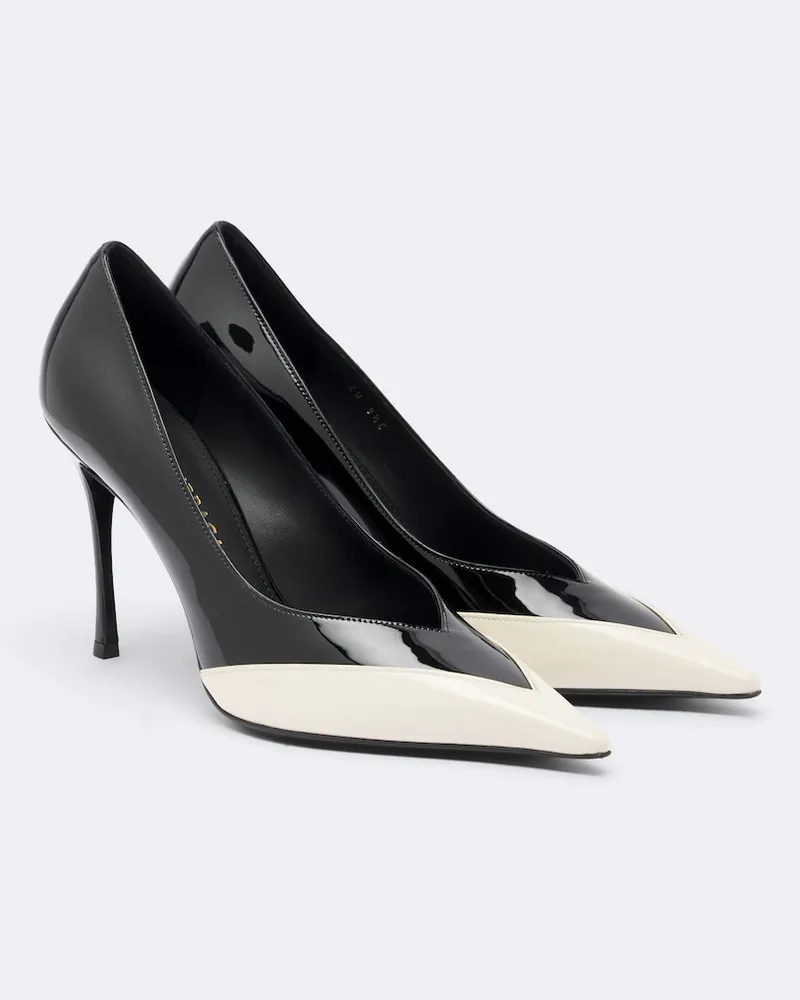 Ferragamo Pumps Yasmin aus Lackleder Schwarz
