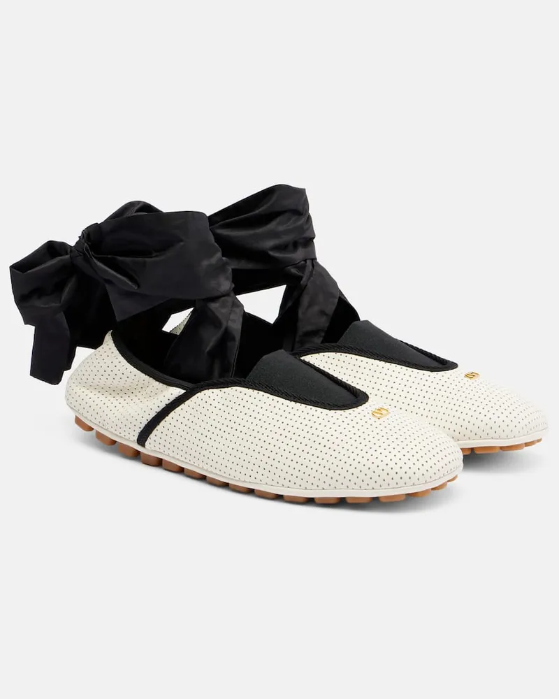 Valentino Garavani Ballerinas Rythmika aus Leder Weiß