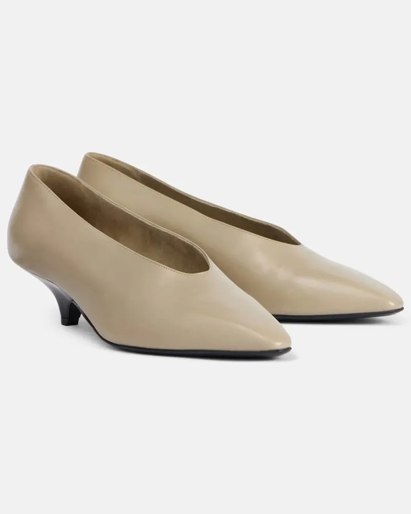 Loro Piana Pumps Rebecca aus Leder Beige