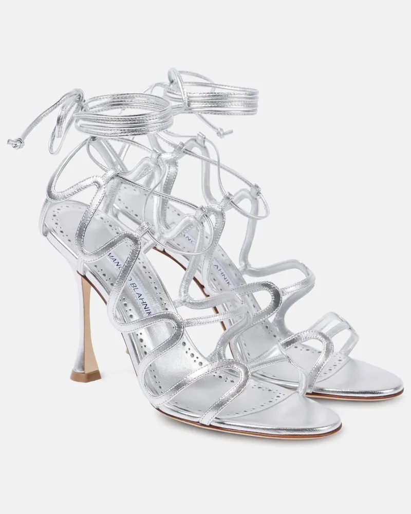 Manolo Blahnik Sandalen Fawda 105 aus Metallic-Leder Silber