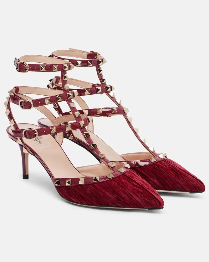Valentino Garavani Pumps Rockstud 65 aus Samt und Lackleder Burgunderrot
