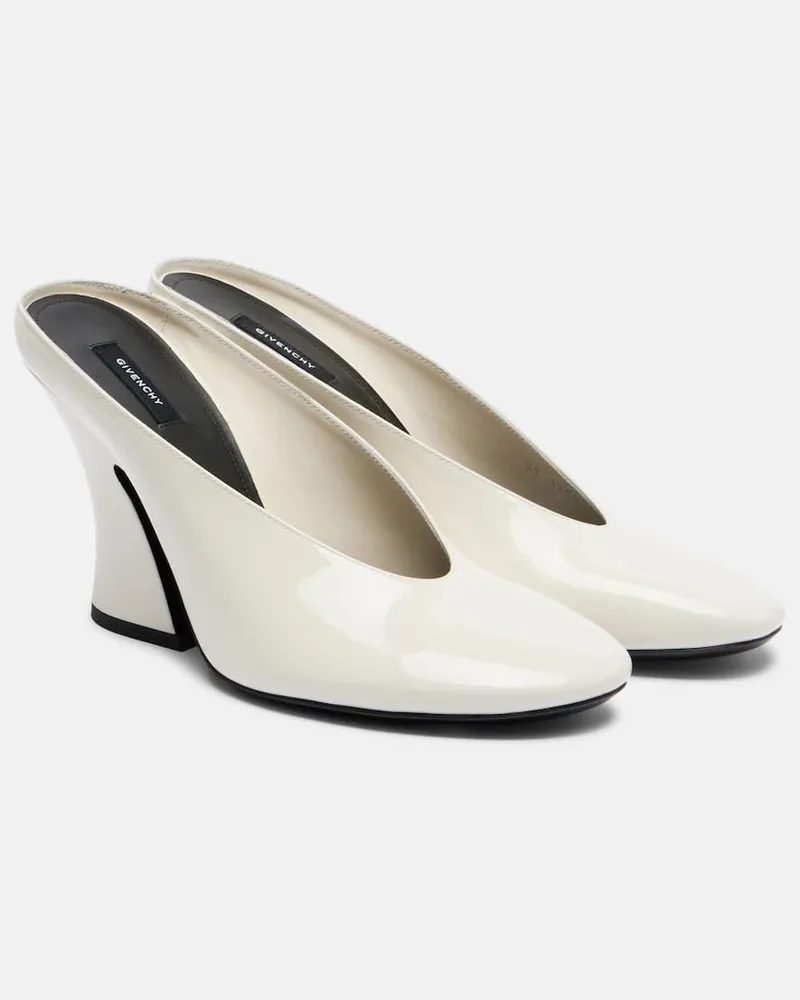 Givenchy Mules aus Lackleder Weiß