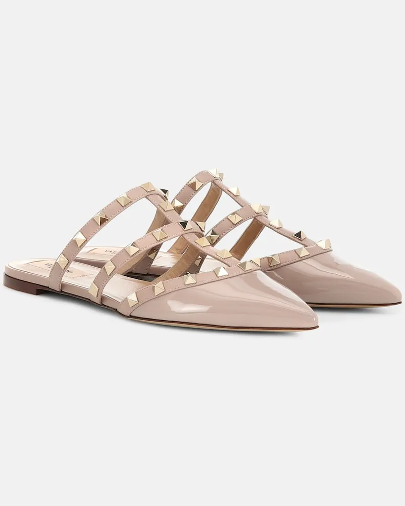 Valentino Garavani Slippers Rockstud aus Lackleder Neutral